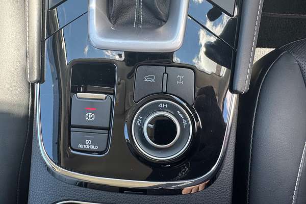 2023 Isuzu MU-X LS-T