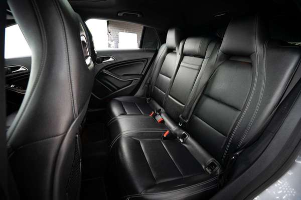 2016 Mercedes-Benz CLA-Class CLA200 X117