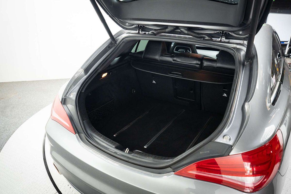 2016 Mercedes-Benz CLA-Class CLA200 X117