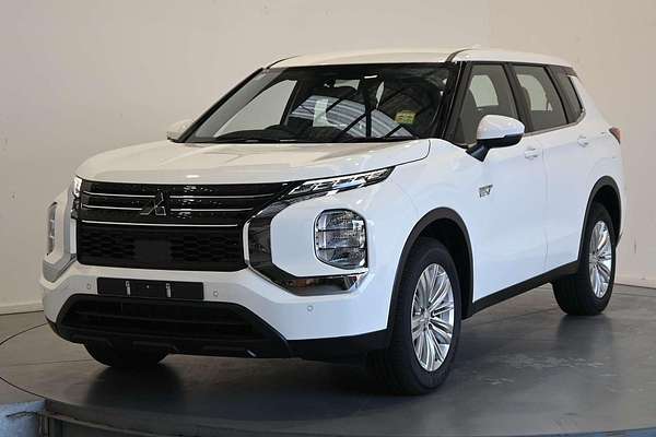 2024 Mitsubishi Outlander PHEV ES ZM