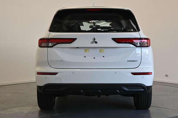 2024 Mitsubishi Outlander PHEV ES ZM