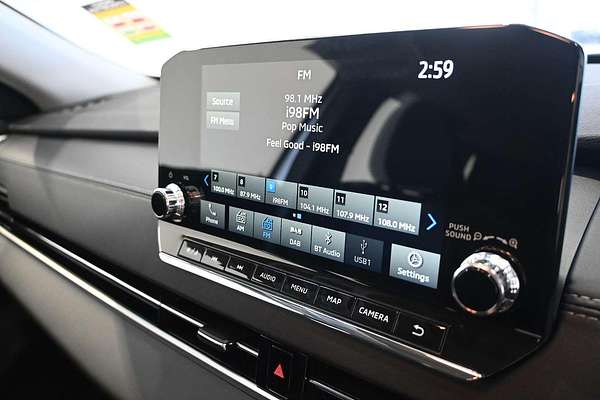 2024 Mitsubishi Outlander PHEV ES ZM