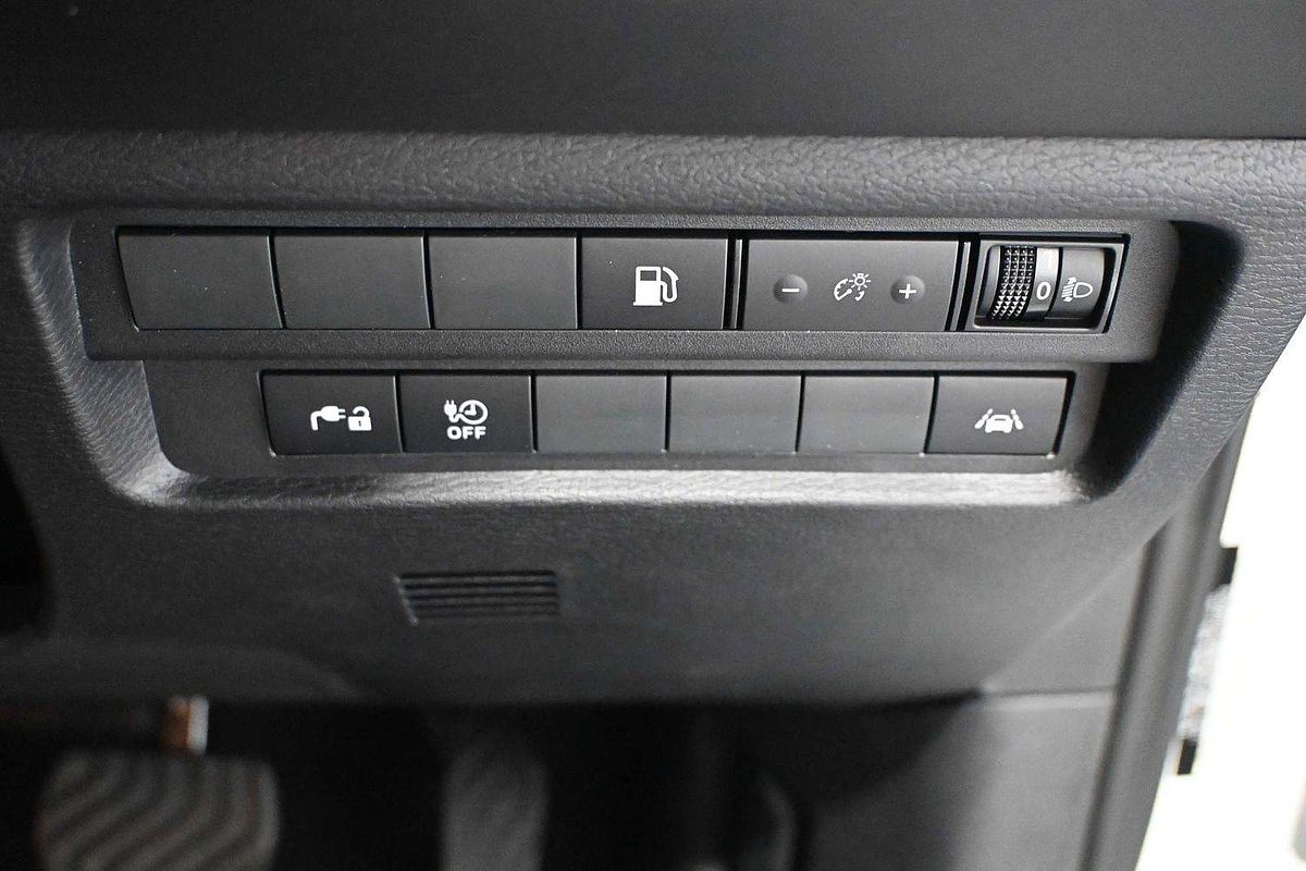 2024 Mitsubishi Outlander PHEV ES ZM