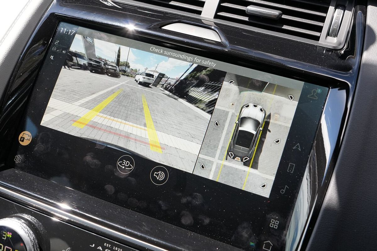 2024 Jaguar E-PACE P250 R-Dynamic SE X540