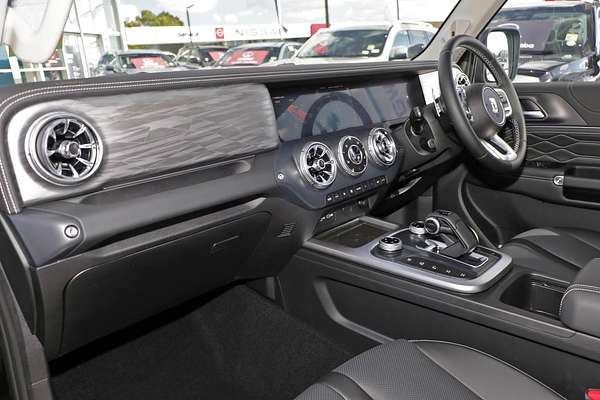 2025 GWM Tank 300 Ultra P01