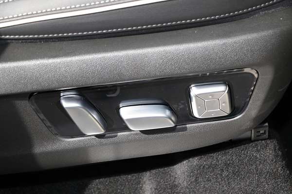 2025 GWM Tank 300 Ultra P01