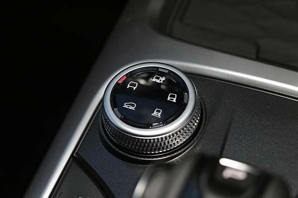 2025 GWM Tank 300 Ultra P01