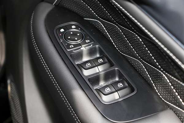 2025 GWM Tank 300 Ultra P01