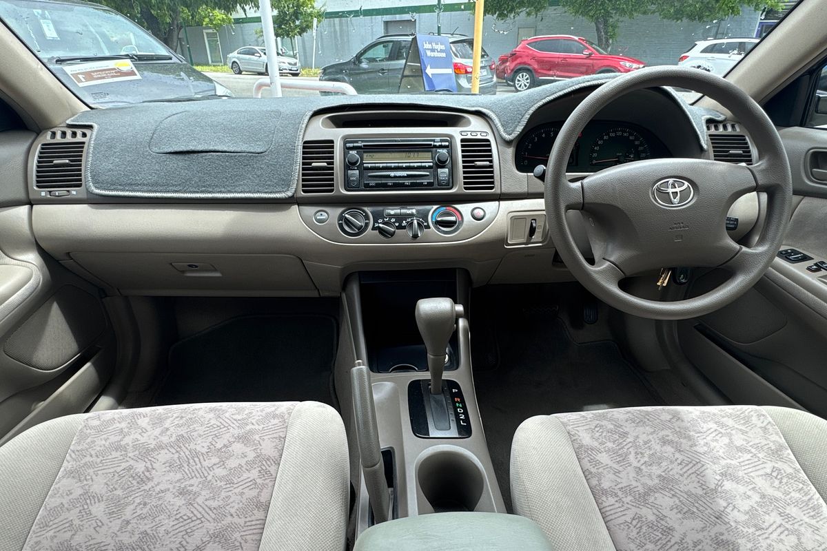 2004 Toyota Camry Altise ACV36R