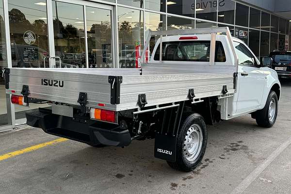 2025 Isuzu D-MAX SX High Ride Rear Wheel Drive