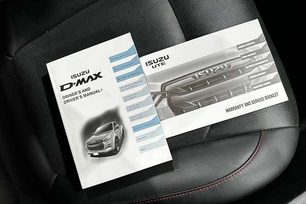 2022 Isuzu D-MAX X-TERRAIN  4X4