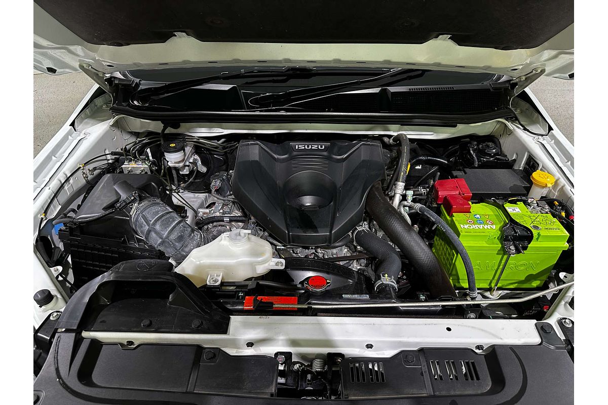 2022 Isuzu D-MAX X-TERRAIN  4X4