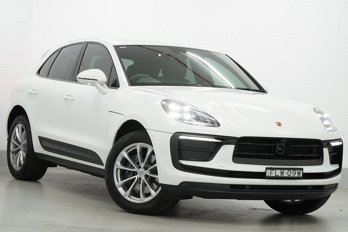 2024 Porsche Macan 95B