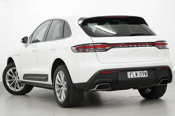 2024 Porsche Macan 95B