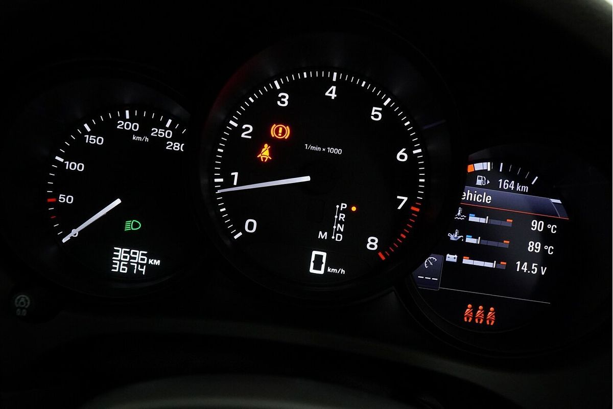 2024 Porsche Macan 95B