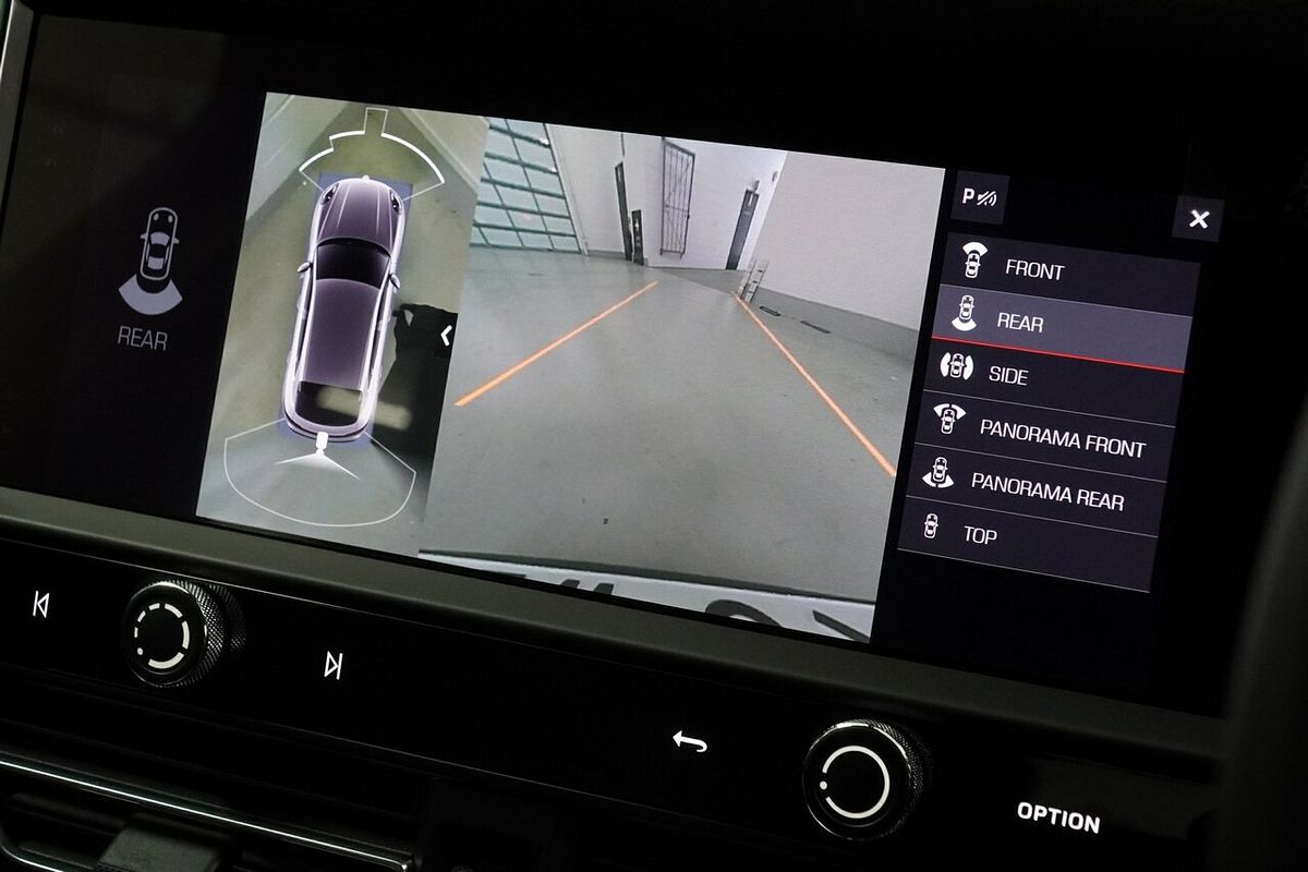 2024 Porsche Macan 95B