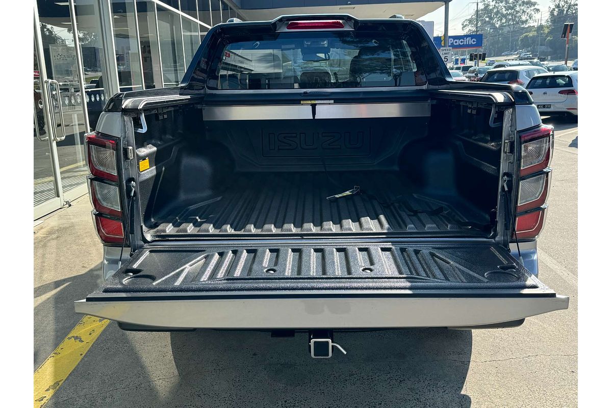 2025 Isuzu D-MAX X-TERRAIN 4X4