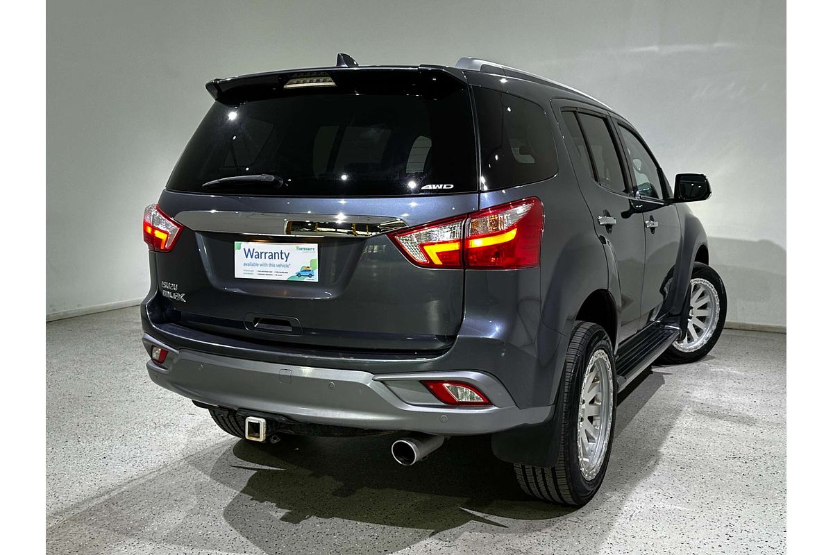 2021 Isuzu MU-X LS-T