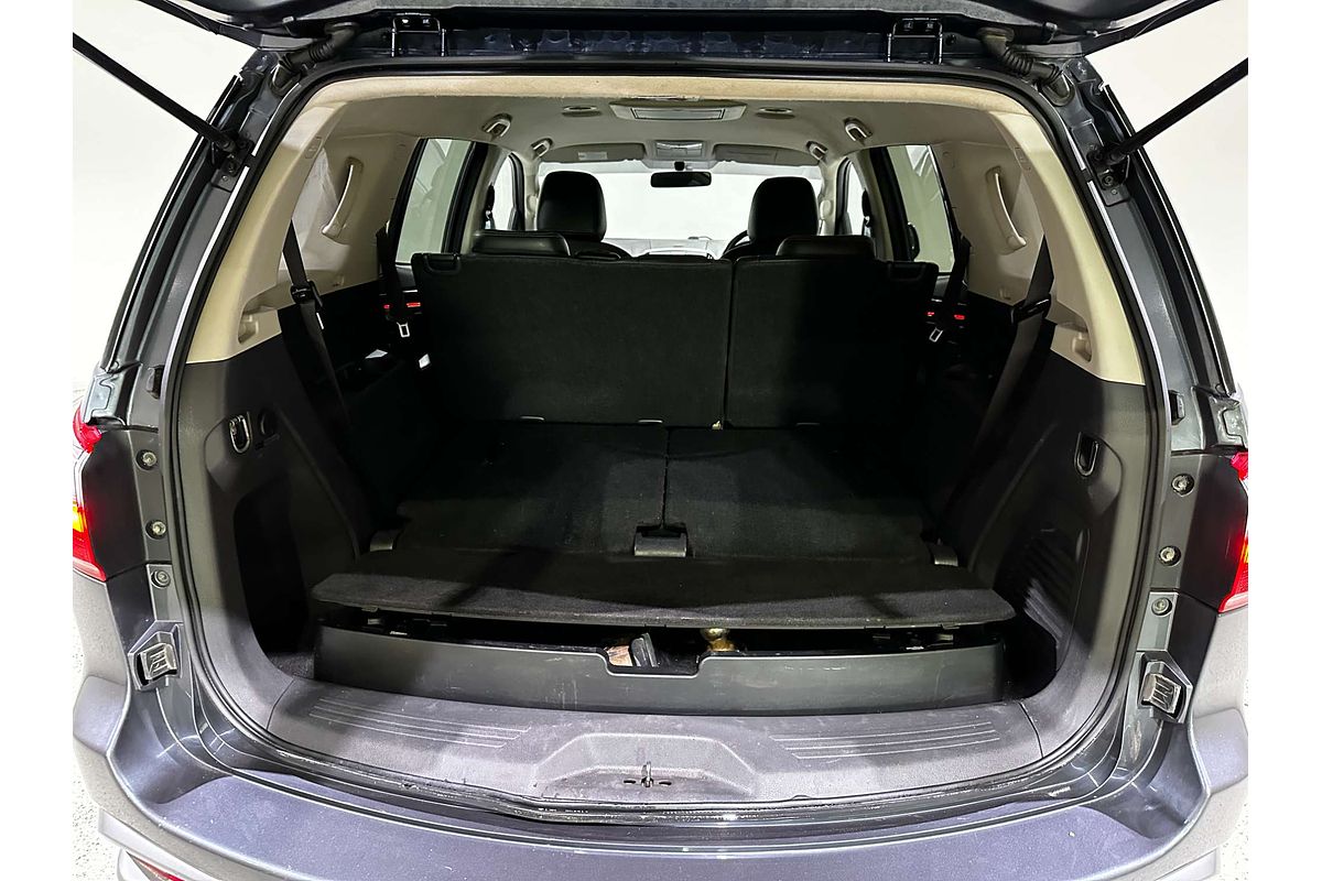 2021 Isuzu MU-X LS-T