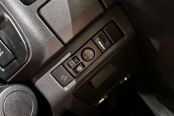 2021 Isuzu MU-X LS-T