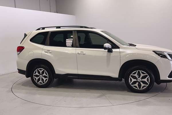 2022 Subaru Forester 2.5i S5