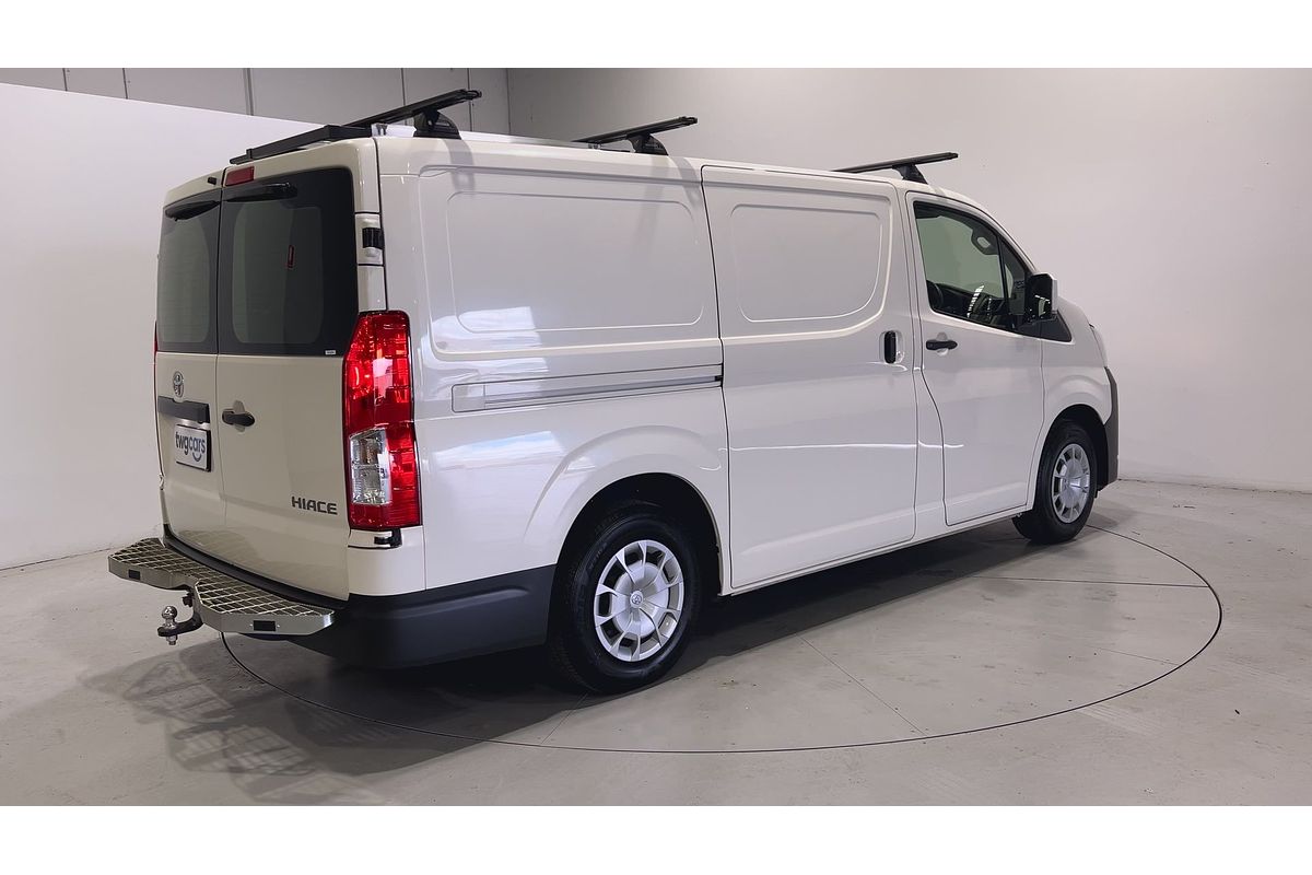2024 Toyota Hiace GDH300R LWB