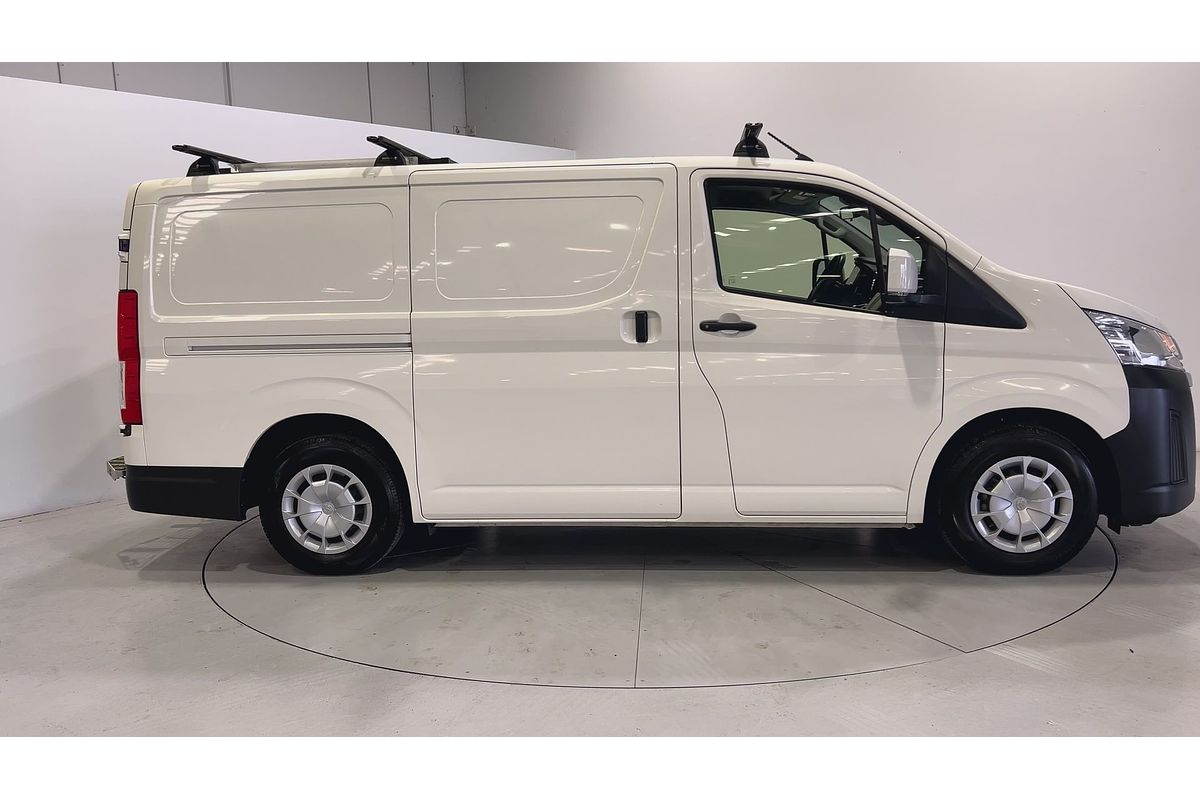 2024 Toyota Hiace GDH300R LWB