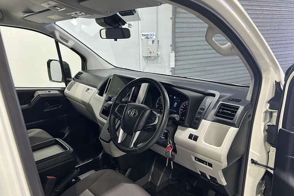 2024 Toyota Hiace GDH300R LWB