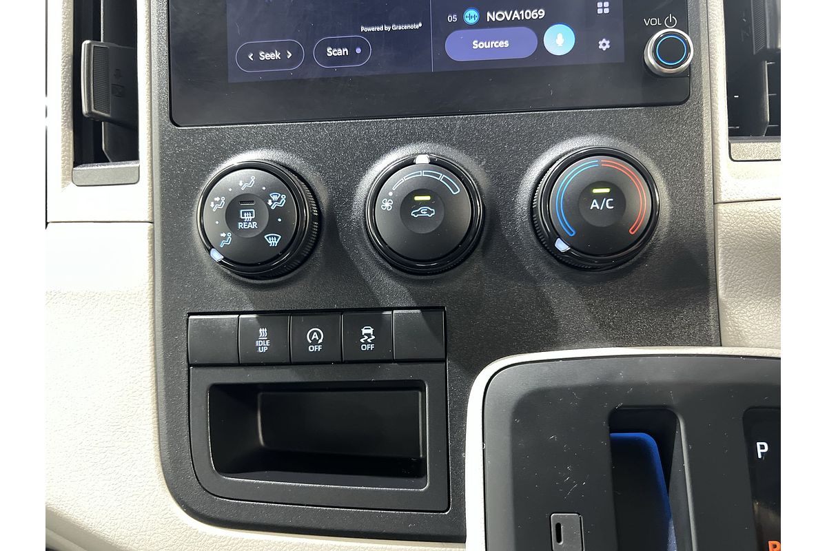 2024 Toyota Hiace GDH300R LWB