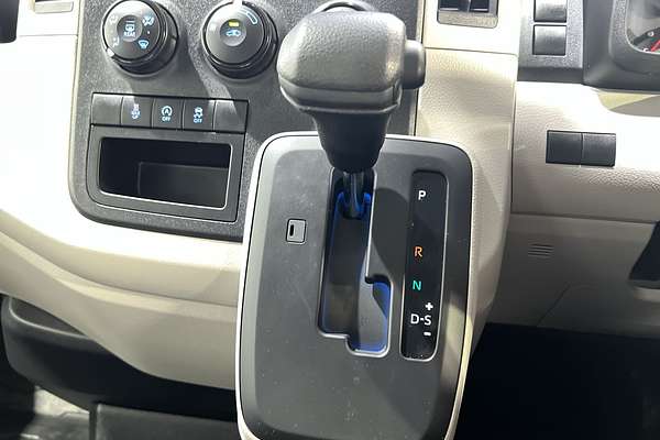 2024 Toyota Hiace GDH300R LWB