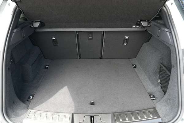 2025 Land Rover Range Rover Evoque P300e Autobiography L551