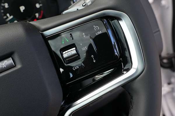 2025 Land Rover Discovery Sport P250 Dynamic SE L550