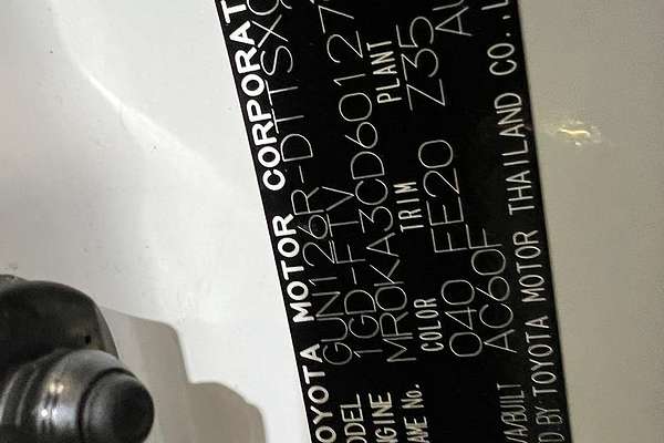 2022 Toyota Hilux SR GUN126R 4X4