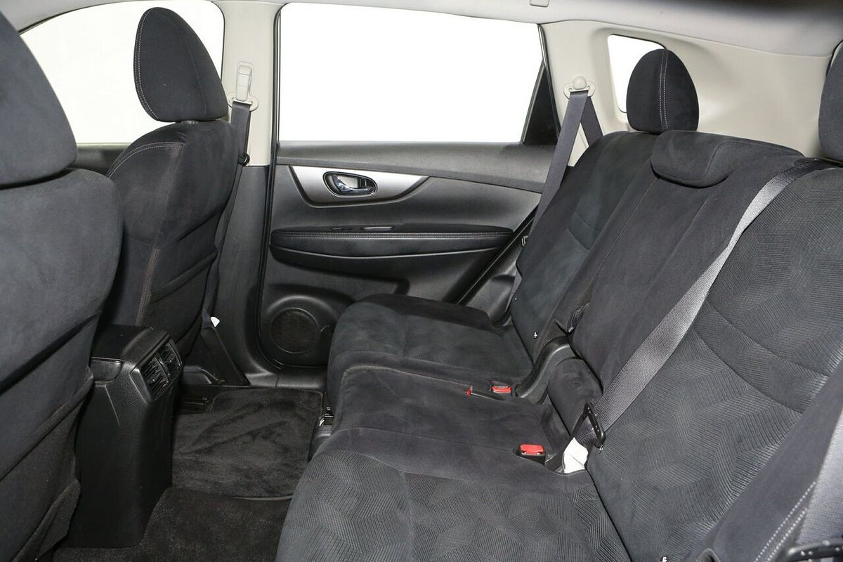 2014 Nissan X-TRAIL ST T32