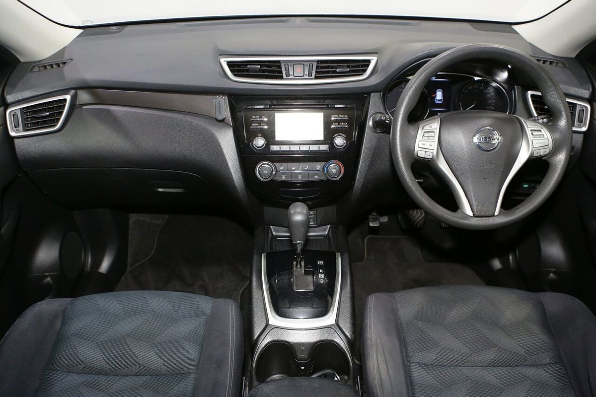 2014 Nissan X-TRAIL ST T32