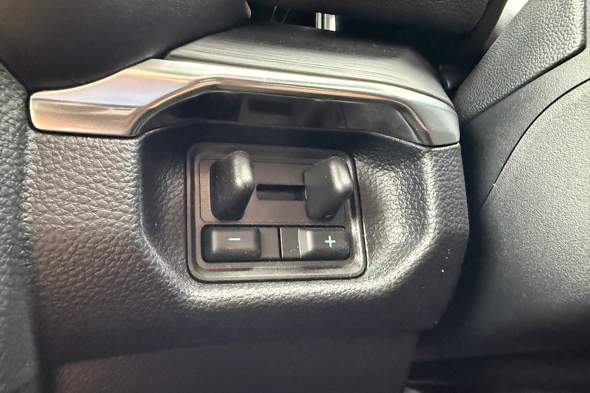 2025 Ford Everest Trend 2.0L