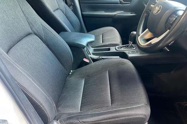 2022 Toyota Hilux SR GUN126R 4X4