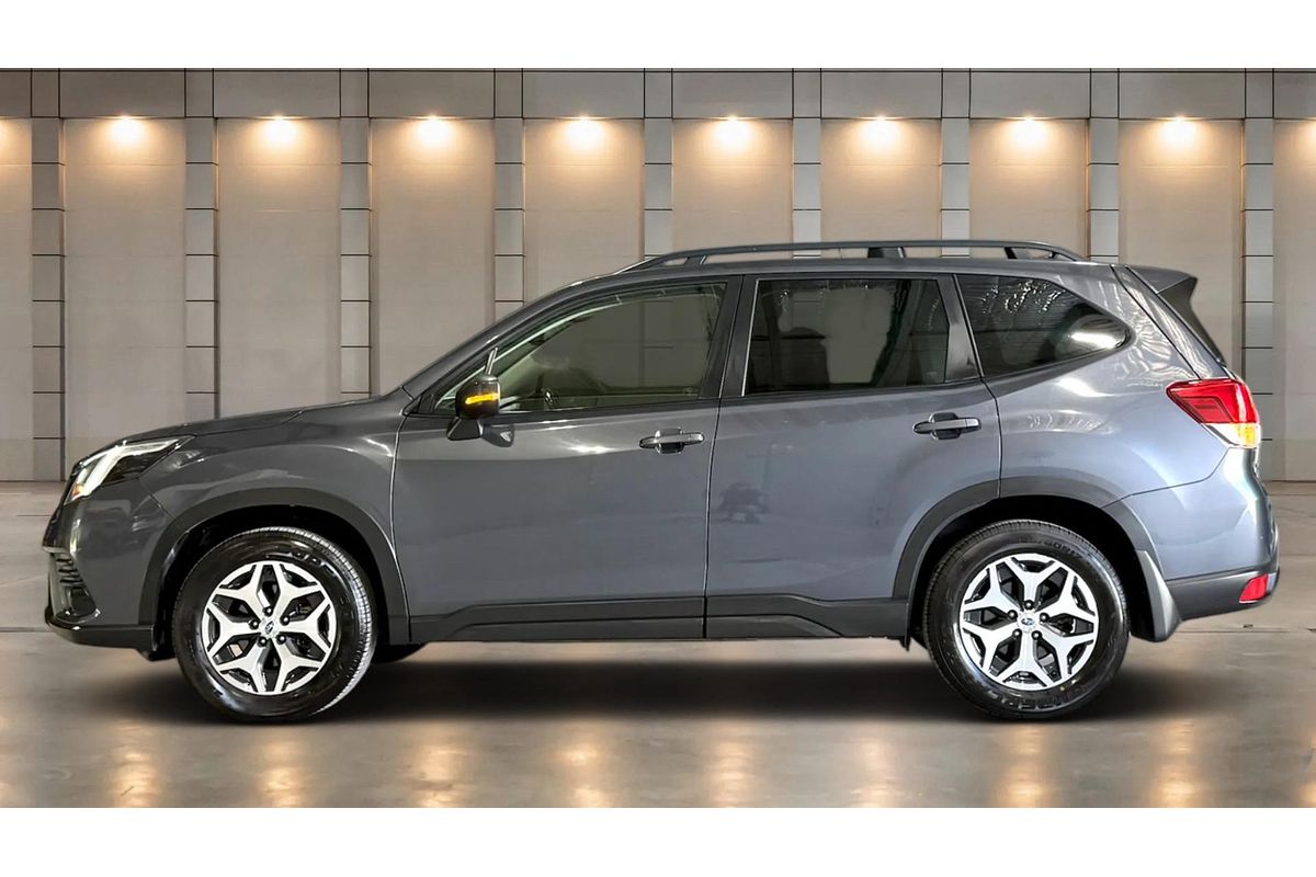 2023 Subaru Forester 2.5i S5