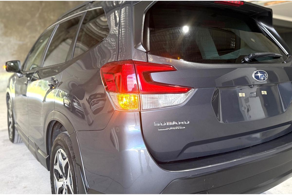 2023 Subaru Forester 2.5i S5