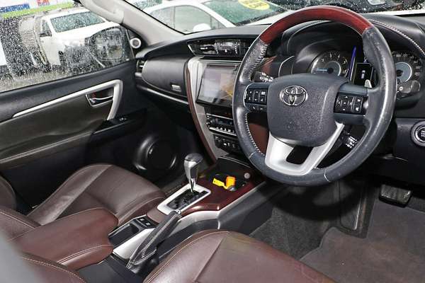 2017 Toyota Fortuner Crusade GUN156R