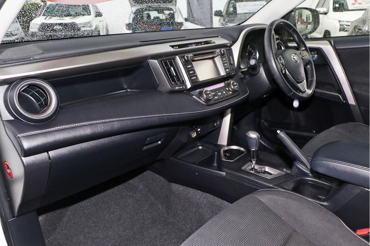 2017 Toyota RAV4 GXL ASA44R