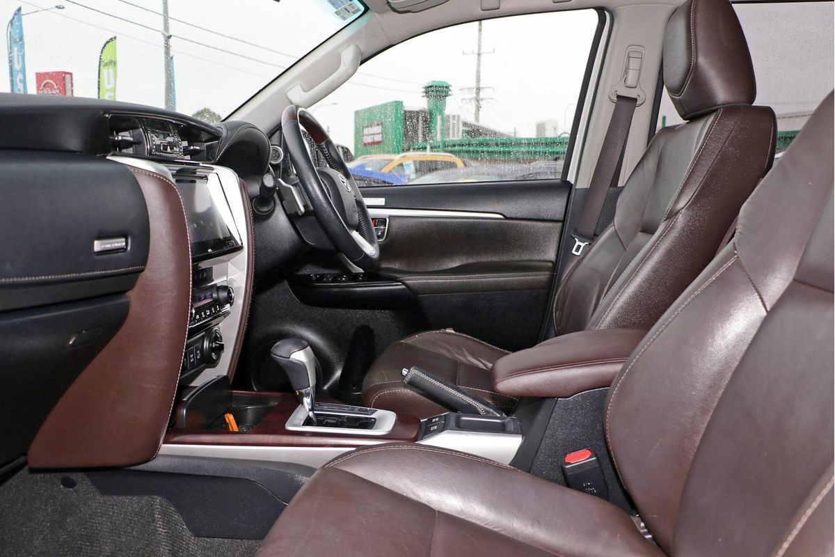 2017 Toyota Fortuner Crusade GUN156R