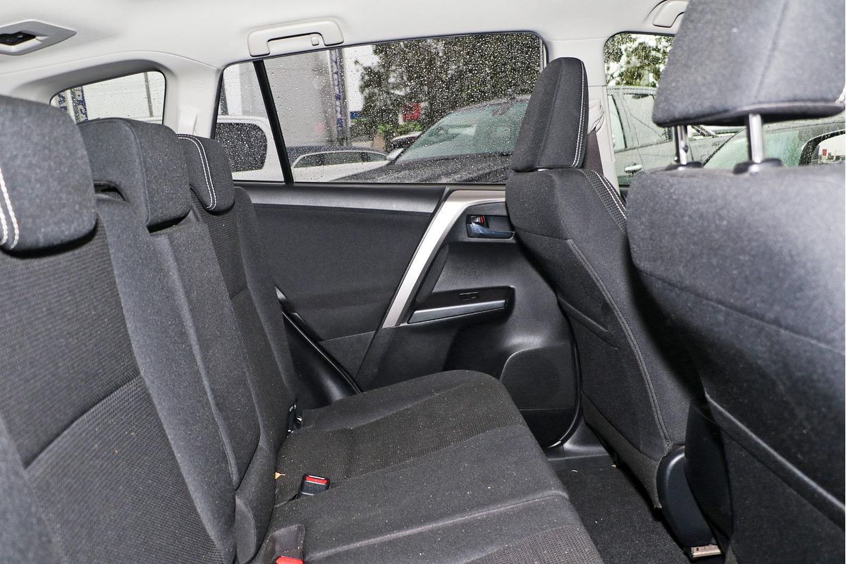 2017 Toyota RAV4 GXL ASA44R