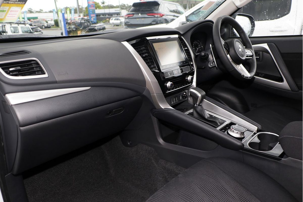 2024 Mitsubishi Pajero Sport GLS QG