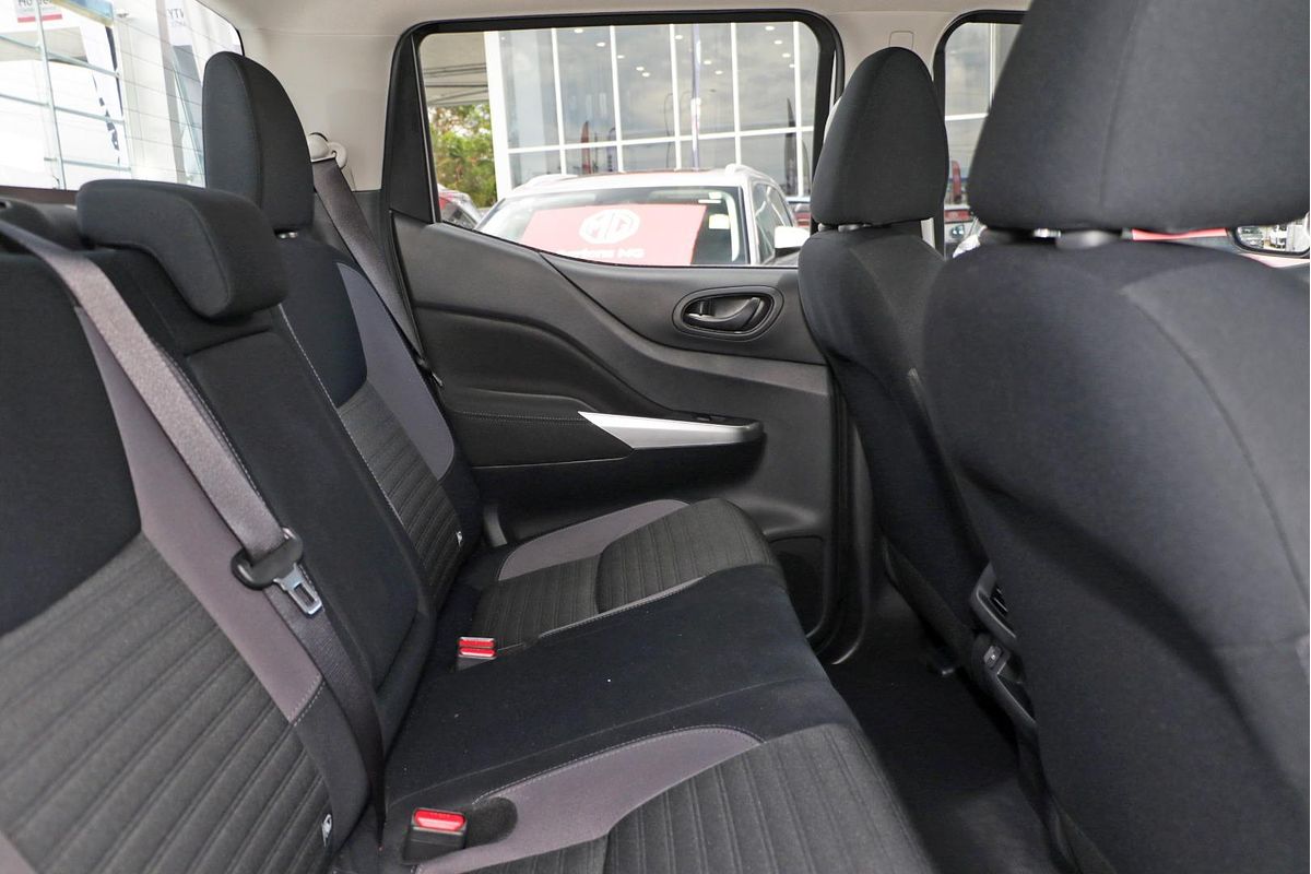 2024 Nissan Navara SL D23 4X4