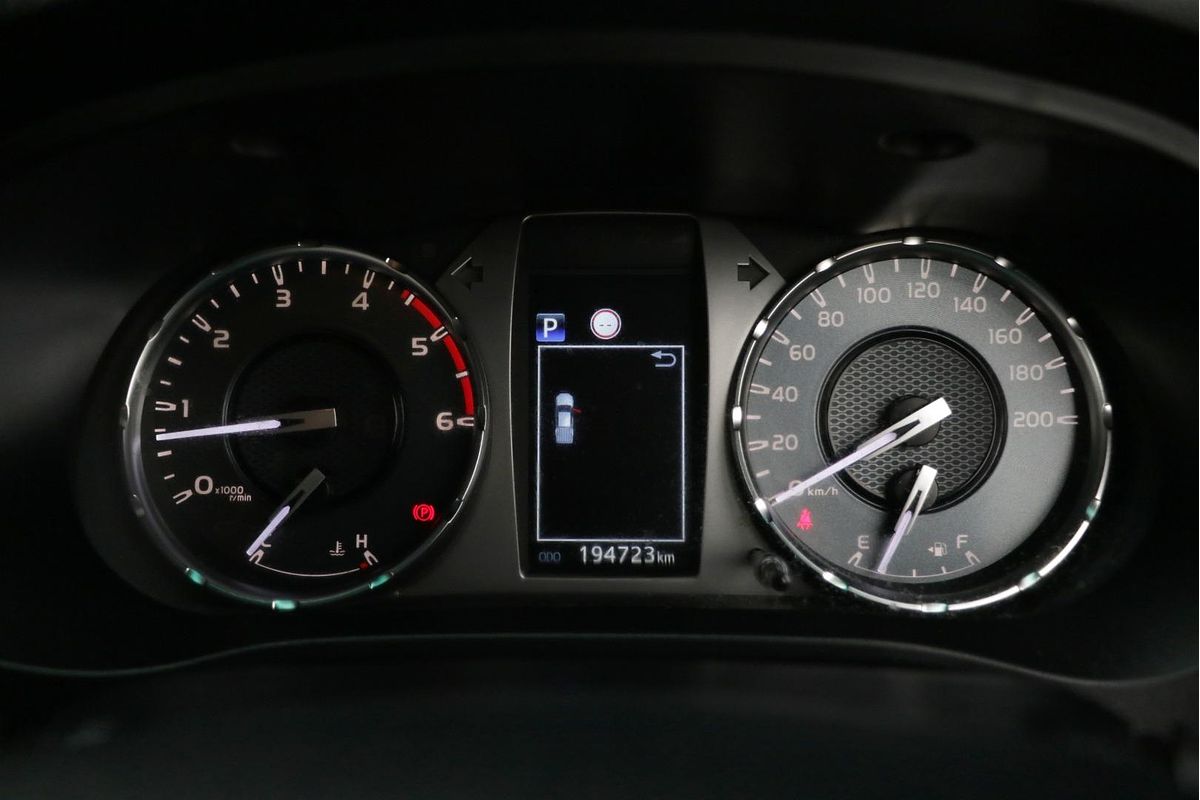 2021 Toyota Hilux SR5 GUN126R 4X4