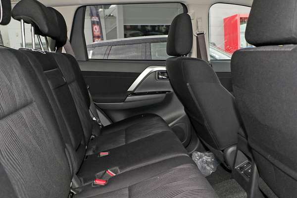 2024 Mitsubishi Pajero Sport GLS QG