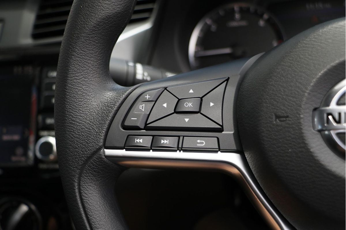 2024 Nissan Navara SL D23 4X4