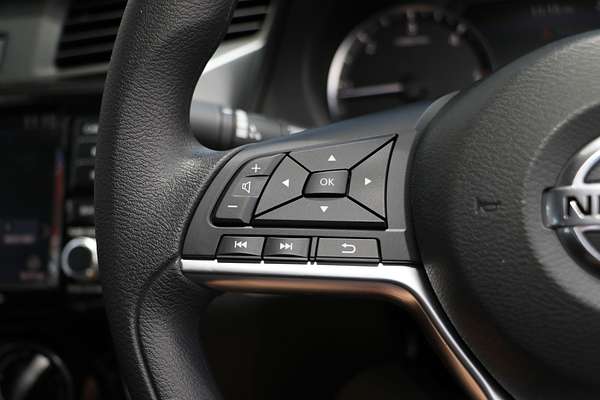 2024 Nissan Navara SL D23 4X4