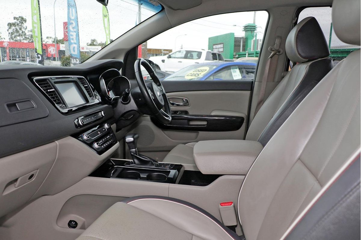 2018 Kia Carnival Platinum YP